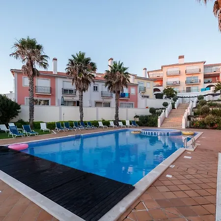 Acolhedora Vivenda Geminada D'el Rey *