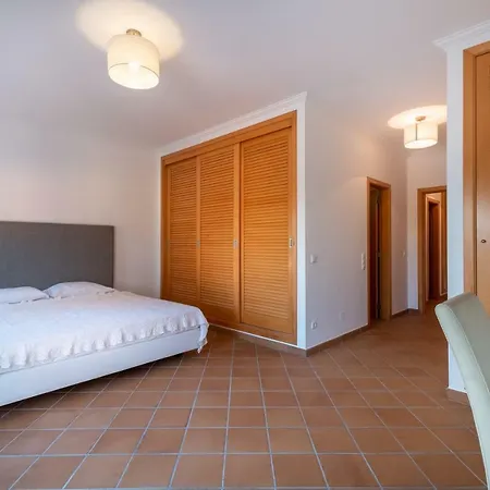 Сasa de vacaciones Acolhedora Vivenda Geminada D'el Rey