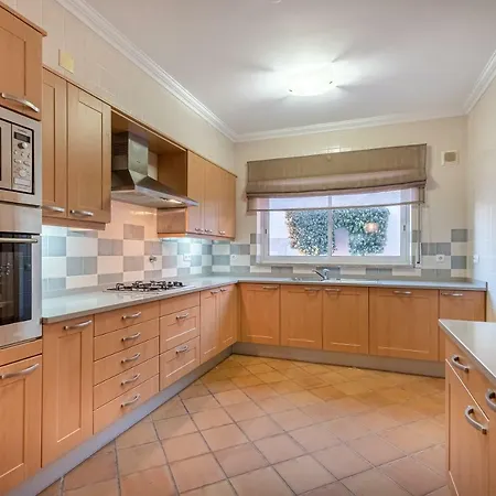 Acolhedora Vivenda Geminada D'el Rey Сasa de vacaciones *