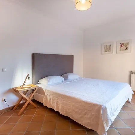 Acolhedora Vivenda Geminada D'el Rey Praia del Rei